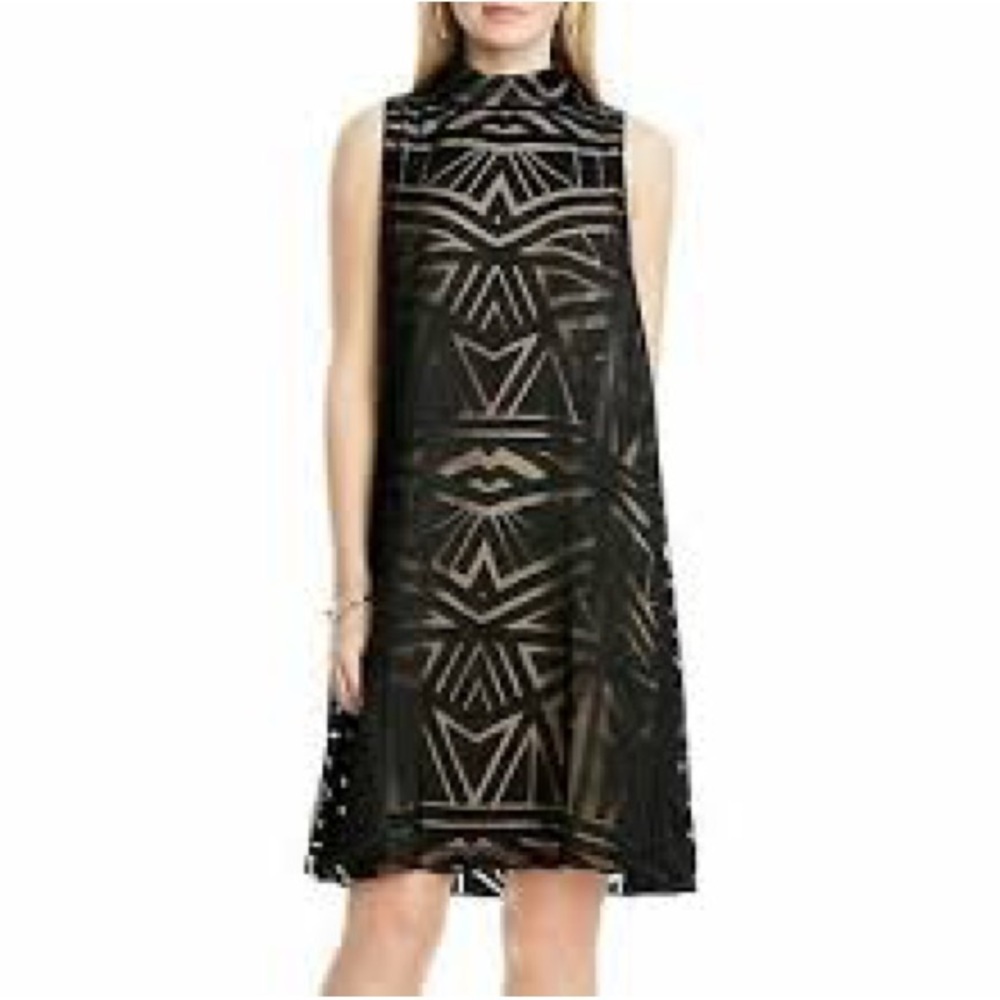 Vince Camuto Black Geometric Lace Sleeveless Dress